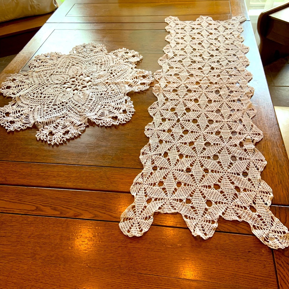 Vintage White Crochet Table Runner and Doily Set